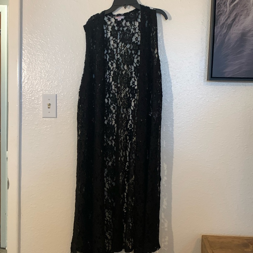 Black lace duster